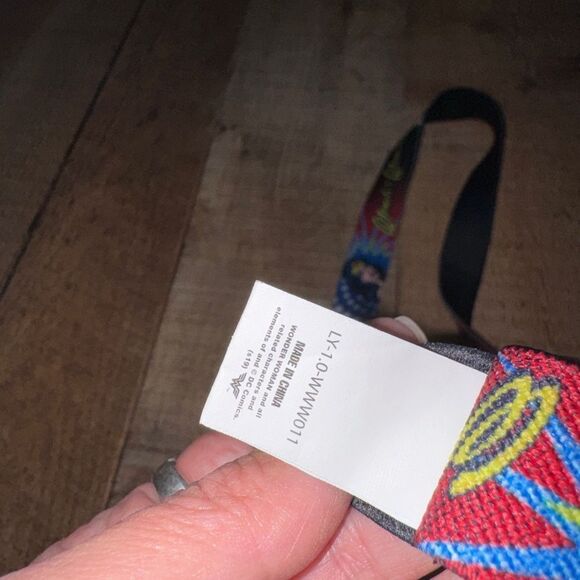 Lanyard - 1.0" - Wonder Woman Face w Stars - Picture 4 of 5